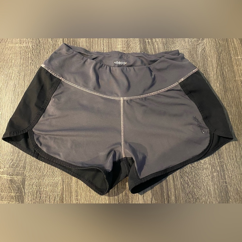 Reebok Spandex shorts athletic booty gym yoga running sports women xs sexy grey‍